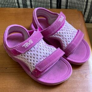 Toddler Velcro Teva sandals